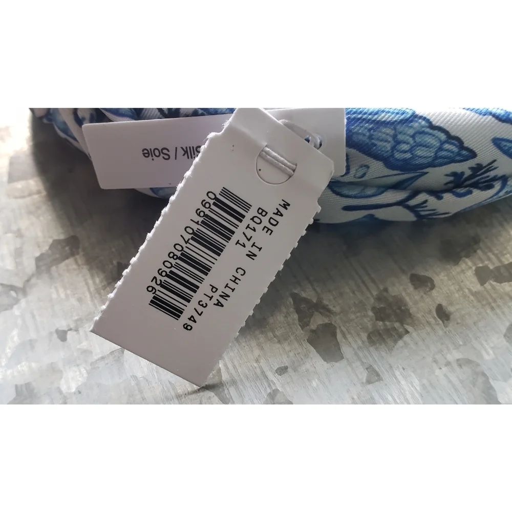 16. J.Crew Printed knot headband